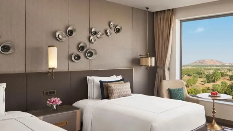 Taj Club Room Twin Bed 